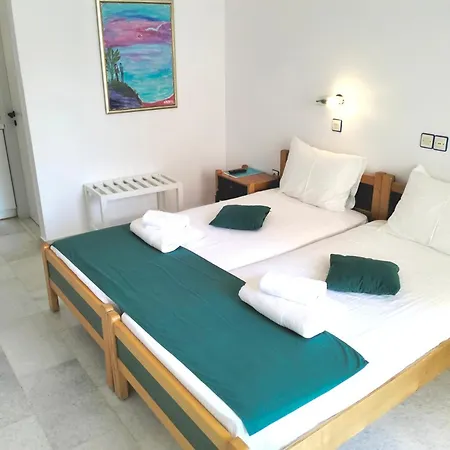 Nostos At Saint George Agios Georgios Chora Naxos Town アパートホテル