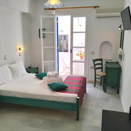 מלון דירות Nostos At Saint George Agios Georgios Chora Naxos Town 4*